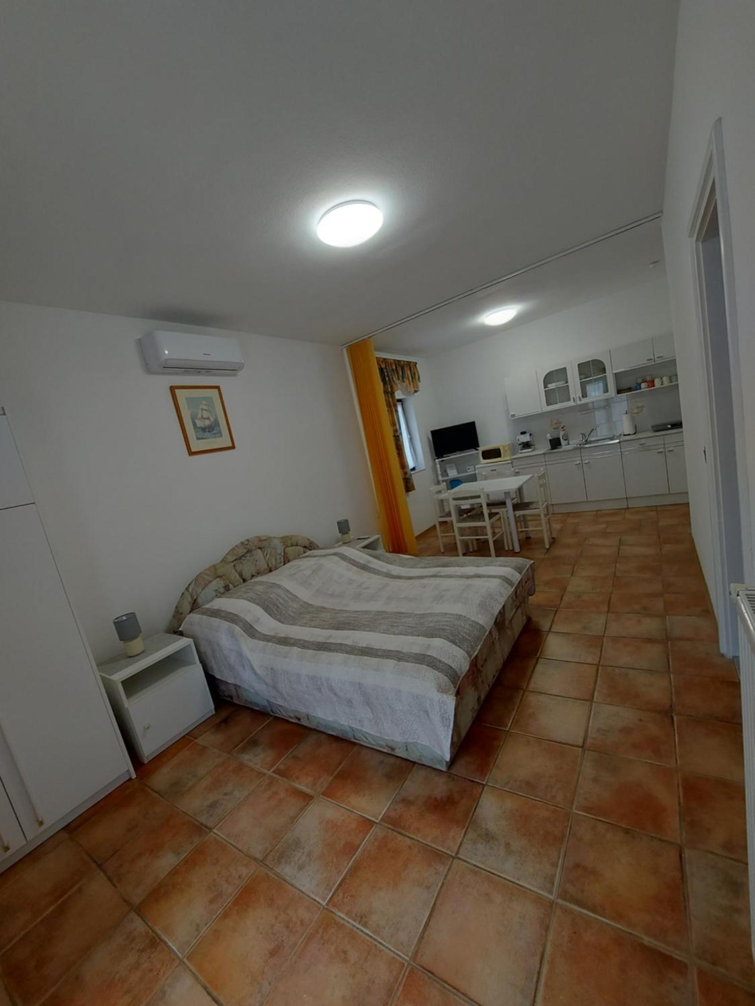 Istvan Apartmanok Keszthely Εξωτερικό φωτογραφία