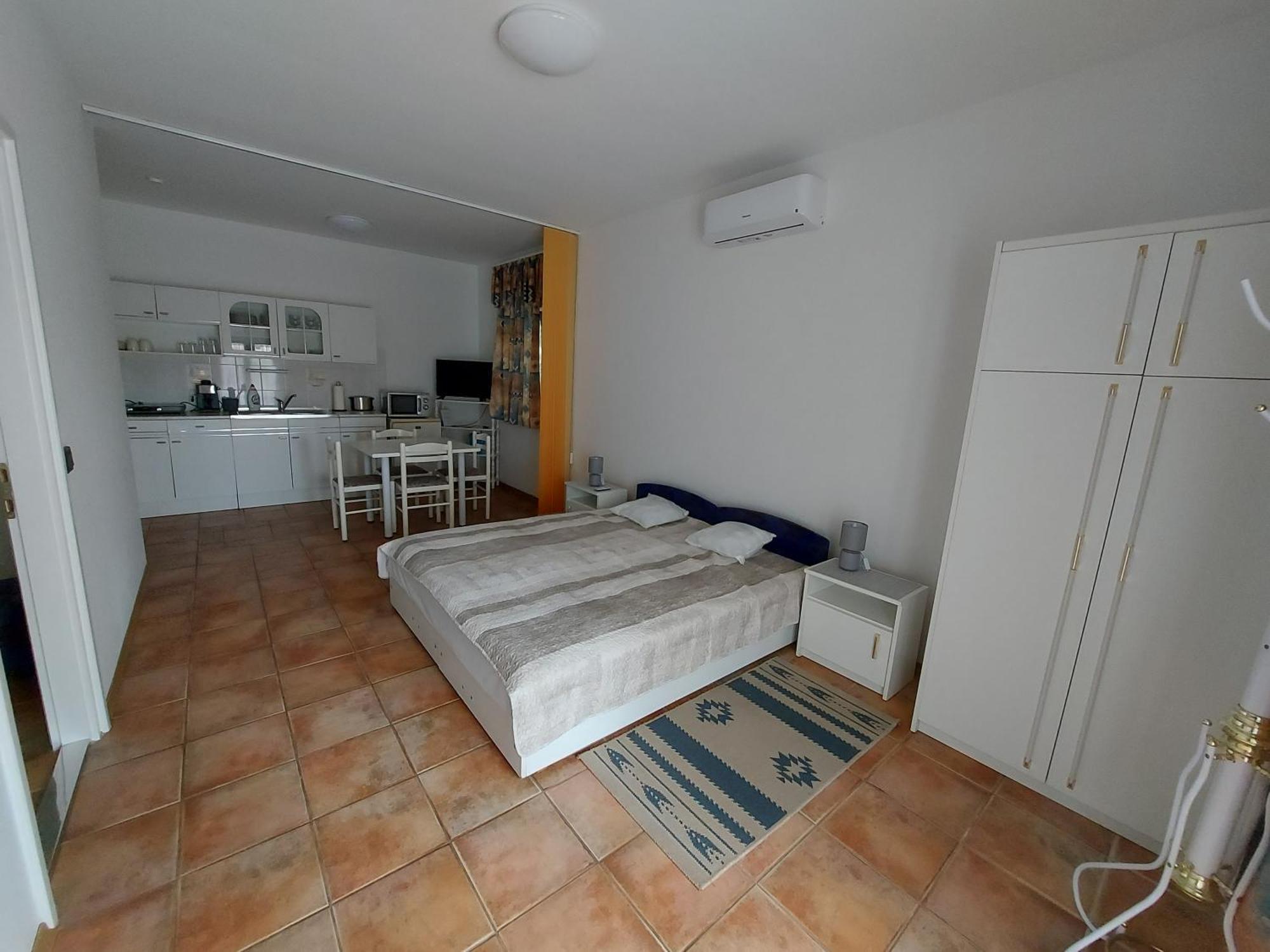 Istvan Apartmanok Keszthely Εξωτερικό φωτογραφία